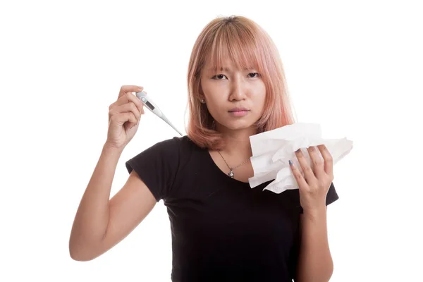 Jovem mulher asiática ficou doente e gripe . — Fotografia de Stock