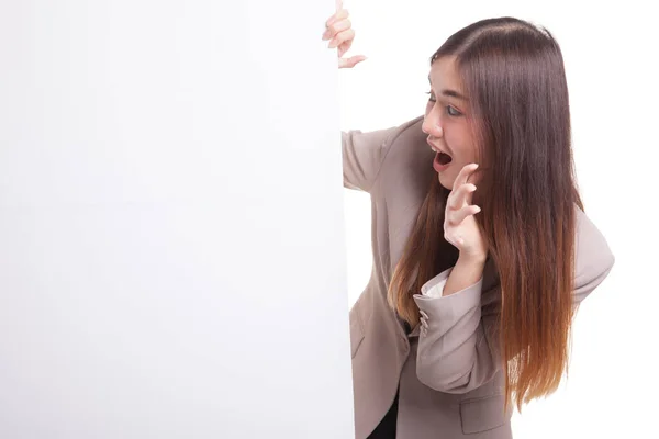 Emocionado joven mujer asiática con signo en blanco . —  Fotos de Stock