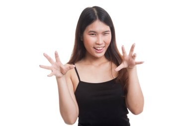 Ürkütücü el hareketi ile genç Asyalı kadın.