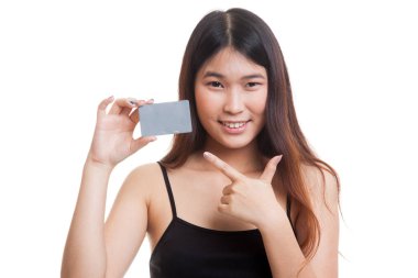 Bir boş kartı noktasına genç Asyalı kadın.