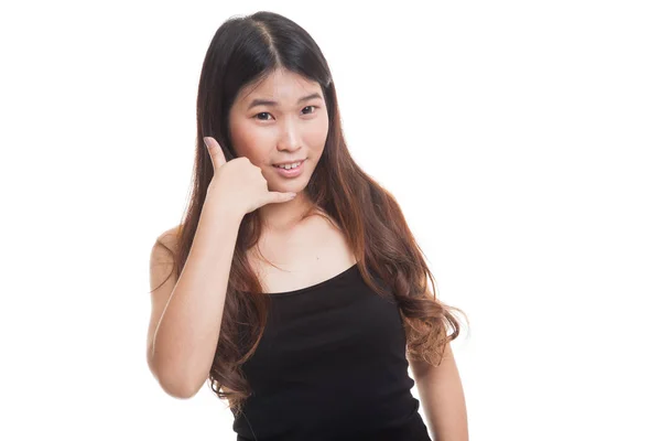 Junge asiatische Frau zeigen mit Handygeste. — Stockfoto