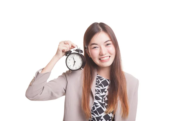 Jeune femme asiatique avec une horloge. — Photo