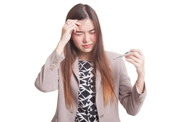 Jovem mulher asiática ficou doente e gripe . — Fotografia de Stock