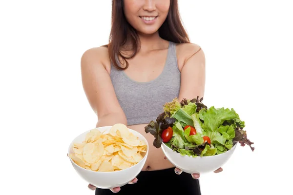 Close up Asian healthy girl salad and potato chips. — Stock Photo, Image