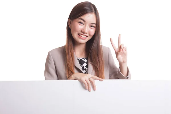 Young Asian woman show victory sign with blank sign. — Stock Photo, Image