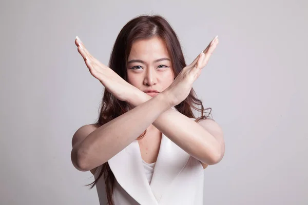 Beautiful young Asian woman say no. — Stock Photo, Image