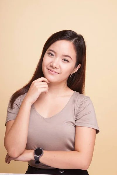 Hermosa joven asiática sonrisa — Foto de Stock