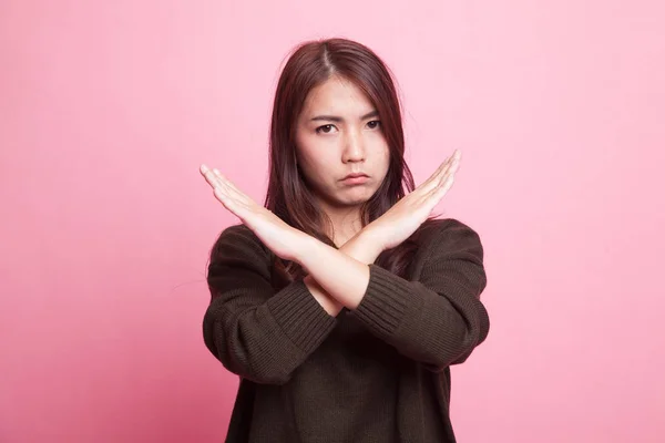 Beautiful young Asian woman say no. — Stock Photo, Image