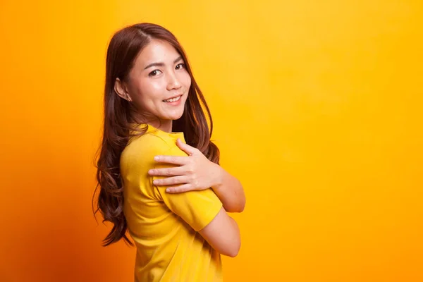 Feliz hermosa joven asiático mujer . — Foto de Stock