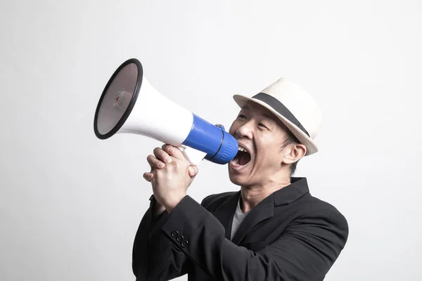 Adulto Ásia Homem Anunciar Com Megafone Branco Fundo — Fotografia de Stock