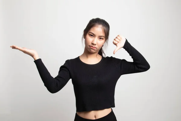 Joven Mujer Asiática Mostrar Palma Mano Los Pulgares Abajo Sobre —  Fotos de Stock