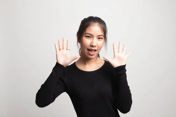 Joven Asiática Mujer Sticking Lengua Fuera Blanco Fondo —  Fotos de Stock