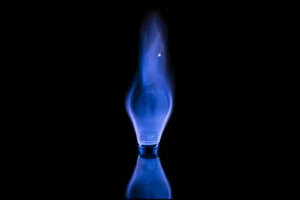 Blue flame glödlampa — Stockfoto