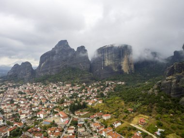 Meteora fenomen Yunanistan'da