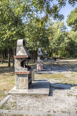 Üç açık Barbekü