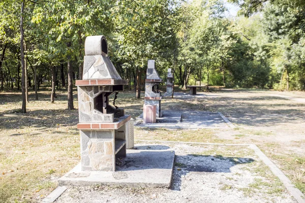 Üç açık Barbekü