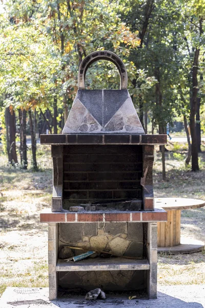 Bir parkta genel Barbekü