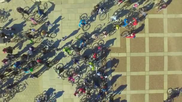 Официальный старт велосипедного сезона в Пловдиве, Болгария — стоковое видео