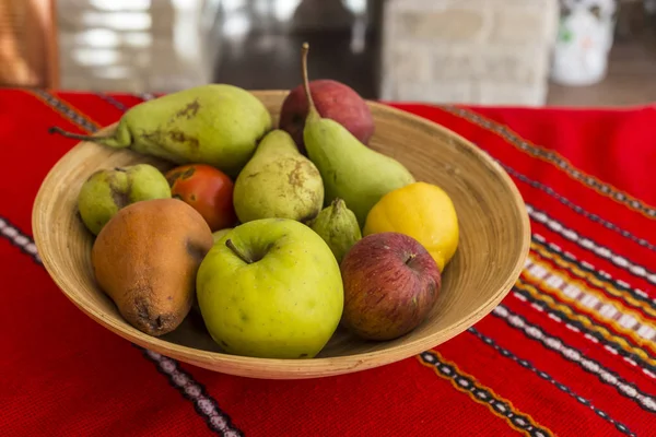 Still life - bowl of fruits and sunlight — Stock Photo, Image