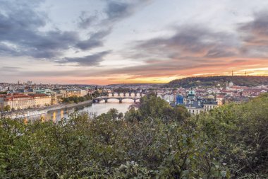 Prag köprüler görünümü