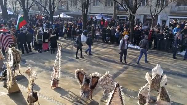 Festival de Kukeri em Pernik, Bulgária — Vídeo de Stock