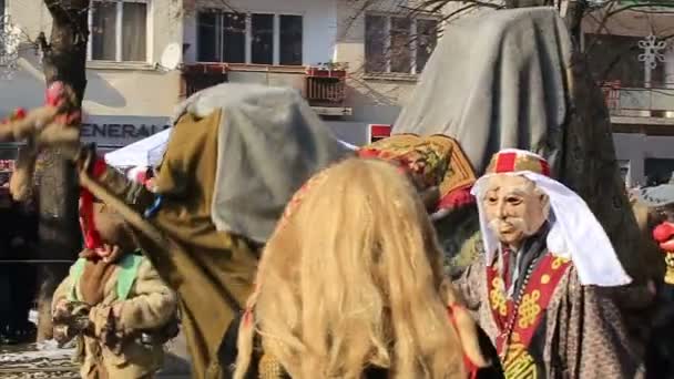 Kukeri фестиваль у Pernik, Болгарія — стокове відео