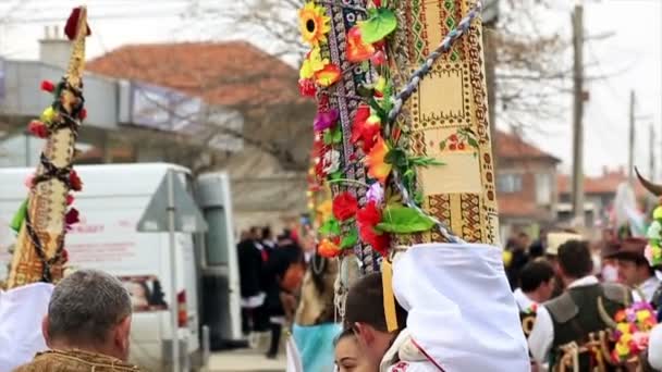 Kukeri - festival de máscaras en Rakovski, Bulgaria — Vídeos de Stock