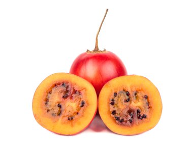 Meyve tamarillo yarısı