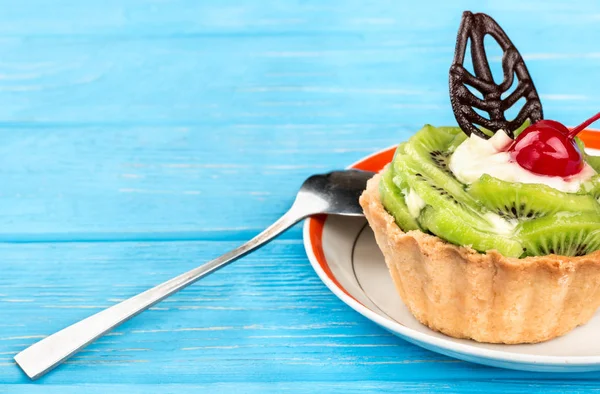 Torte mit Kiwi — Stockfoto