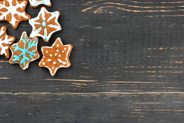 Christmas gingerbread snowflakes — Stock Photo, Image