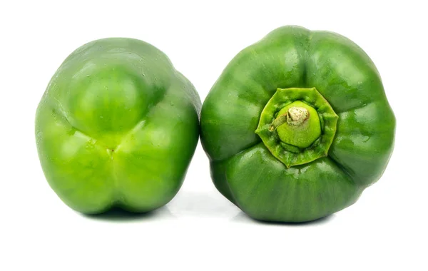 Zwei grüne Paprika — Stockfoto