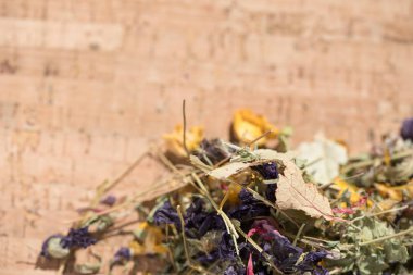 Tıbbi bitki çayı kurutulmuş