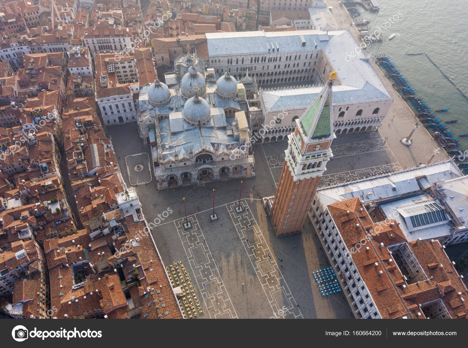 Che Giorno è San Marco San Marco square in Venice with Basilica San Marco and Palace Ducale