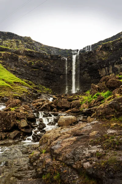 Panoramautsikt Över Vattenfallet Fossa Färöarna — Stockfoto