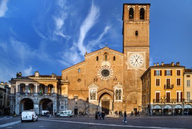 Lodi 'deki Katolik Katedrali.