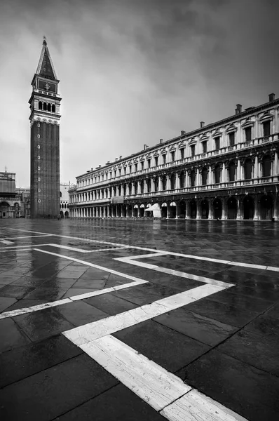 San Marco square with Campanile and Saint Mark's Basilica during rainy morning. Venice, Italy. — Stock Photo, Image