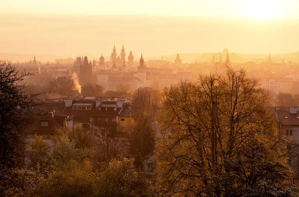 Frühling in Prag, Tschechische Republik. — Stockfoto