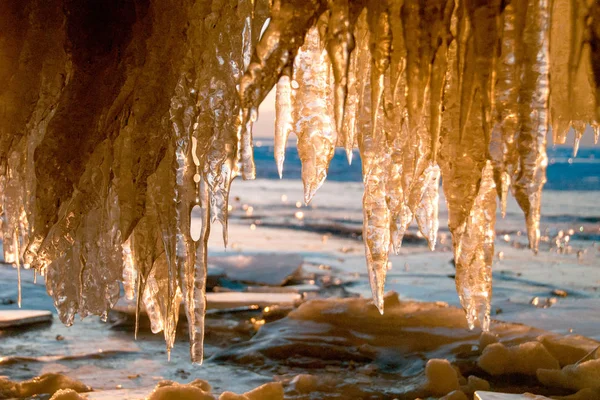 Icicles Atardecer Lago Baikal —  Fotos de Stock