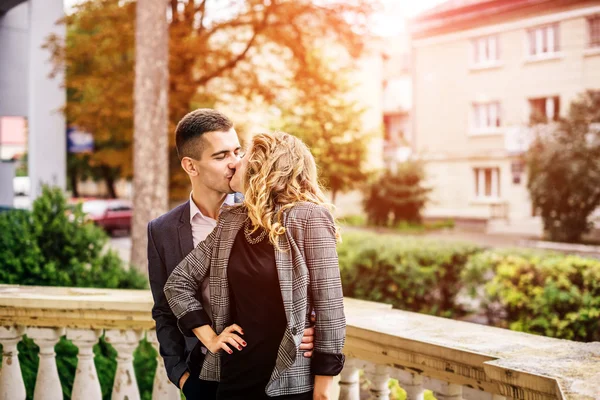 Couple kissing each other outdoor — Stock Photo, Image