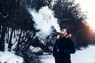 adam sigara elektronik sigara 