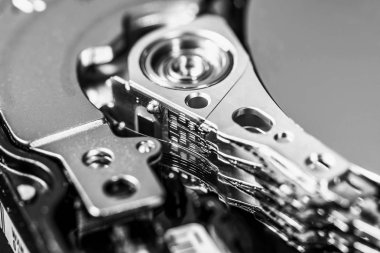 Açık sabit disk sürücü