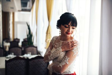 restoranda poz gelin