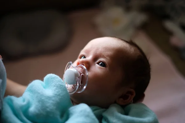 Newborn little baby girl — Stock Photo, Image