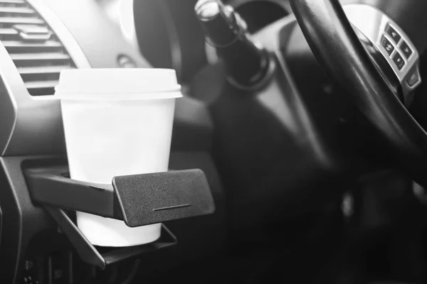 Cup of coffee in the car — Stock Photo, Image