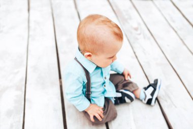 küçük şirin çocuk 