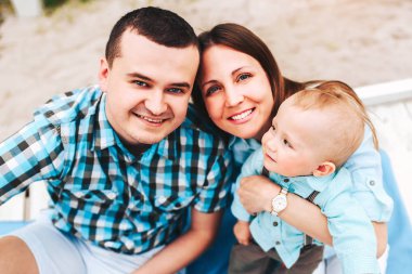 Anne ile küçük oğlu Park