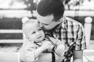 genç Baba ile oğlu