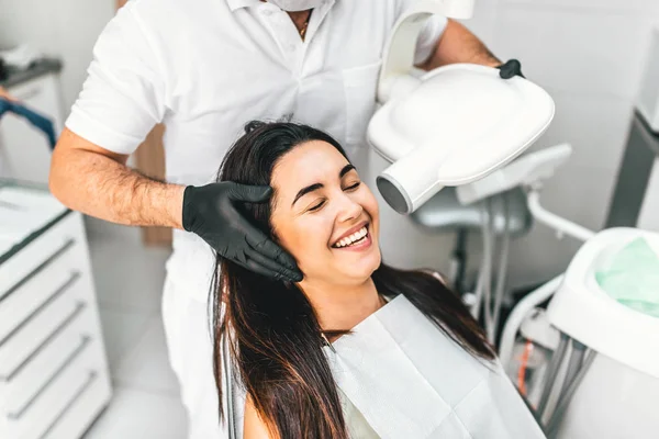Dentist Making Ray Female Patient Clinic — Stock Photo, Image