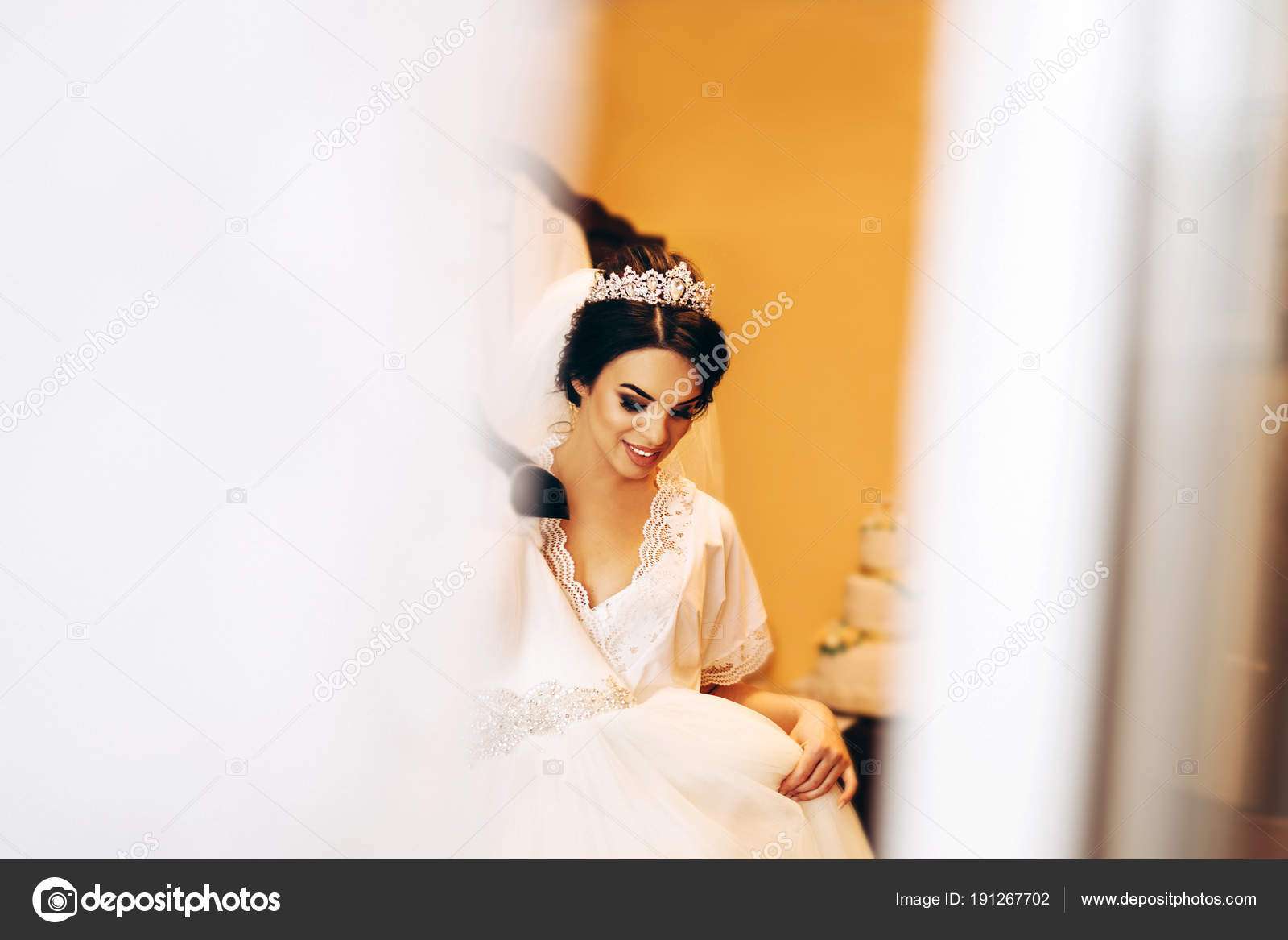 fotografii-s-pereodevaniem-nevest-russkoe-porno-v-postanovke