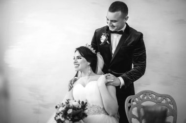 Genç ve güzel düğün çifti